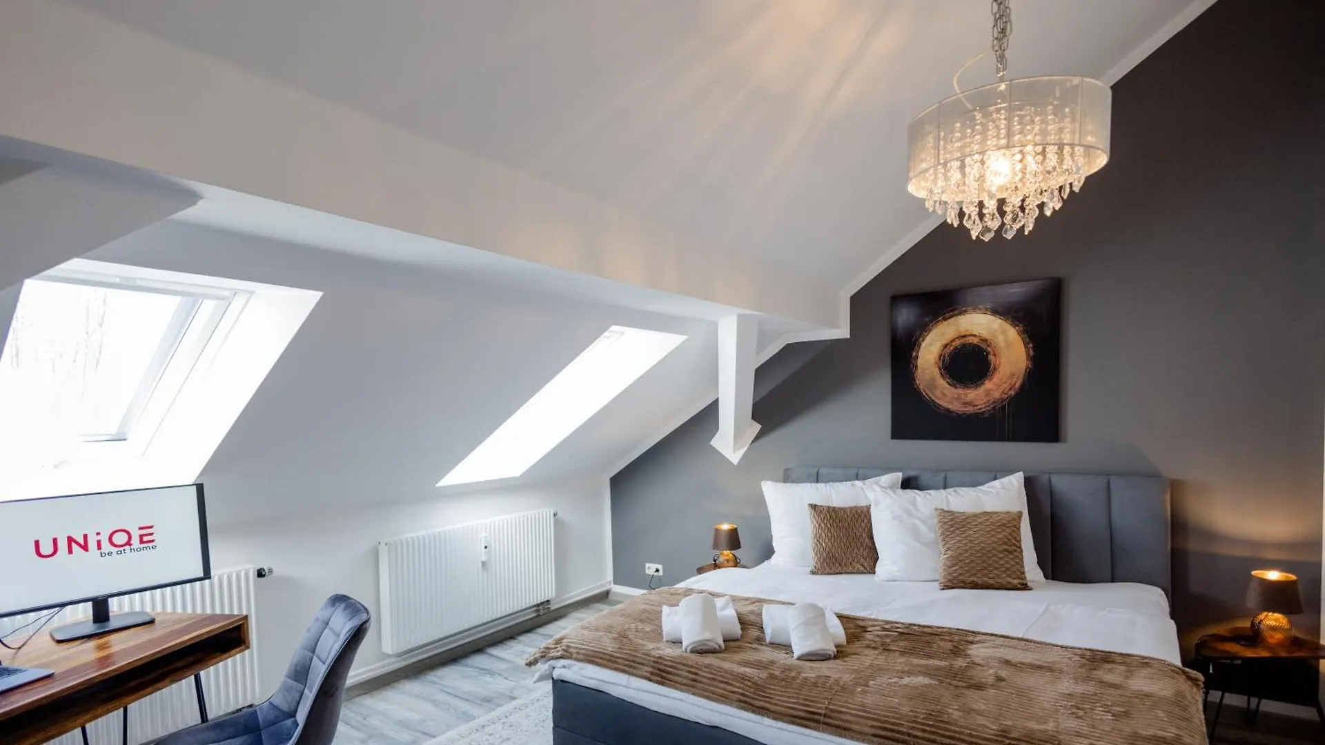 Apartment Uniqe I 100Qm I 2 Schlafzimmer I Naehe Messe Haar