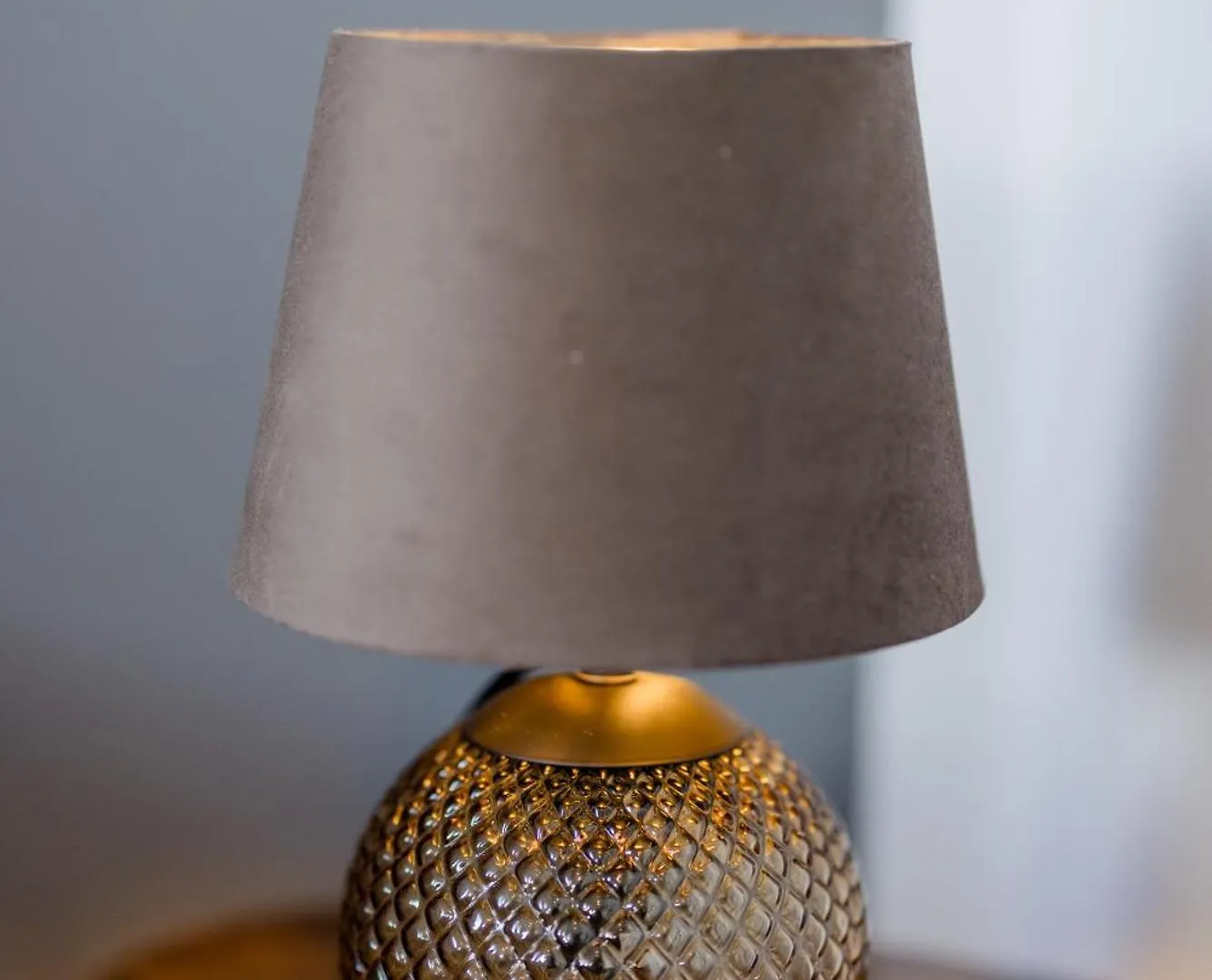 Uniqe I 100Qm I 2 Schlafzimmer I Naehe Messe Haar