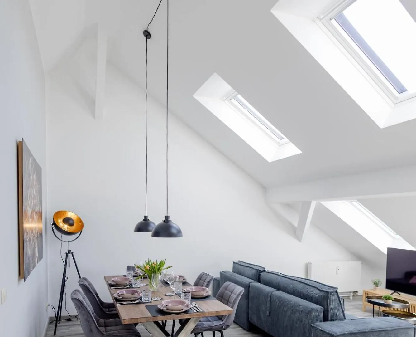 Uniqe I 100Qm I 2 Schlafzimmer I Naehe Messe Haar  0*, Haar (Munich)